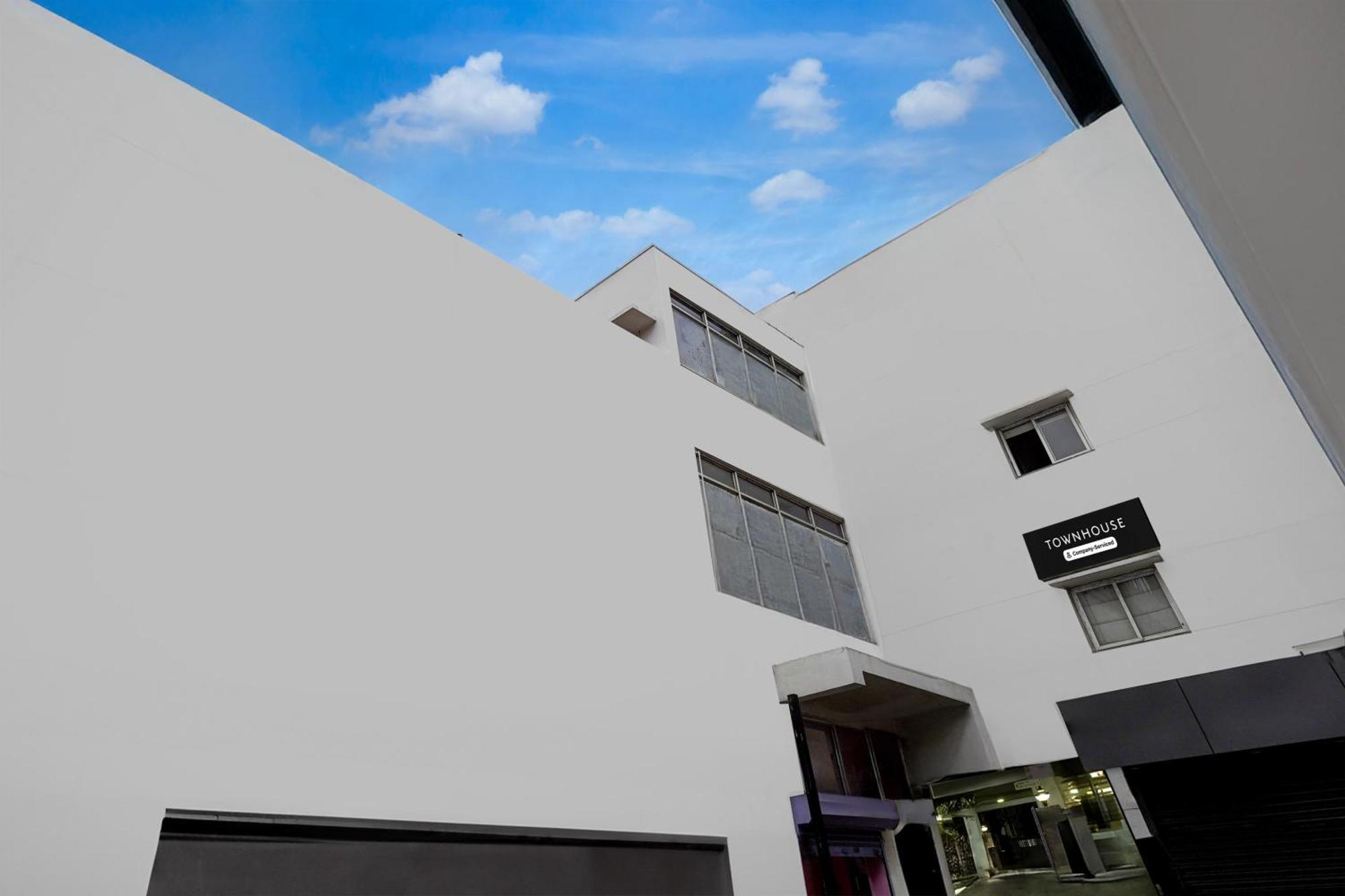 Super Townhouse Arcot Road Near Kauvery Hospital Chennai Eksteriør billede
