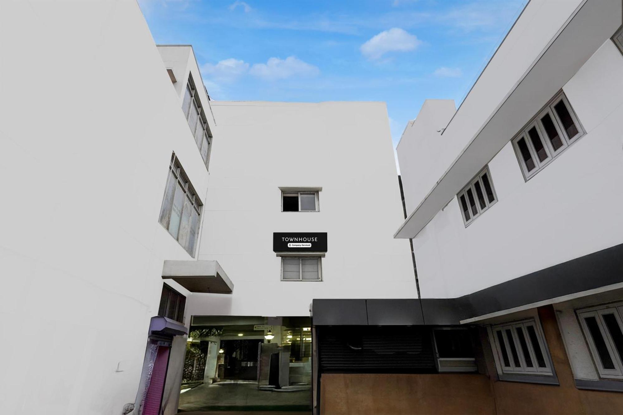 Super Townhouse Arcot Road Near Kauvery Hospital Chennai Eksteriør billede