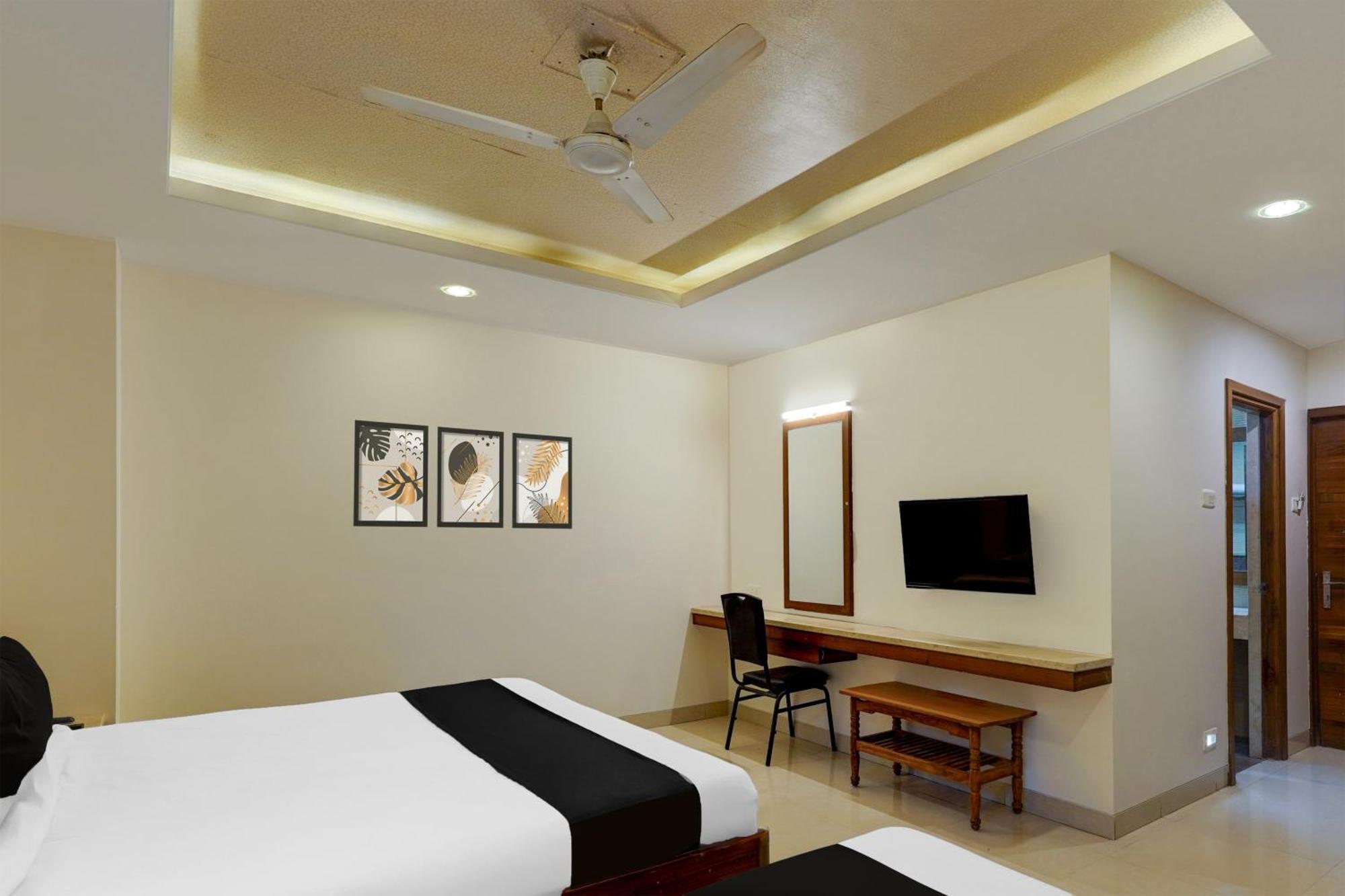 Super Townhouse Arcot Road Near Kauvery Hospital Chennai Eksteriør billede